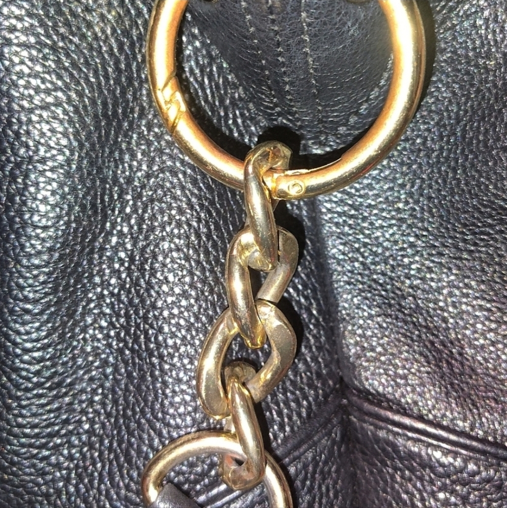 Michael Kors Jamesport Black Leather Shoulder Bag with Gold Accents EUC - Picture 4 of 8